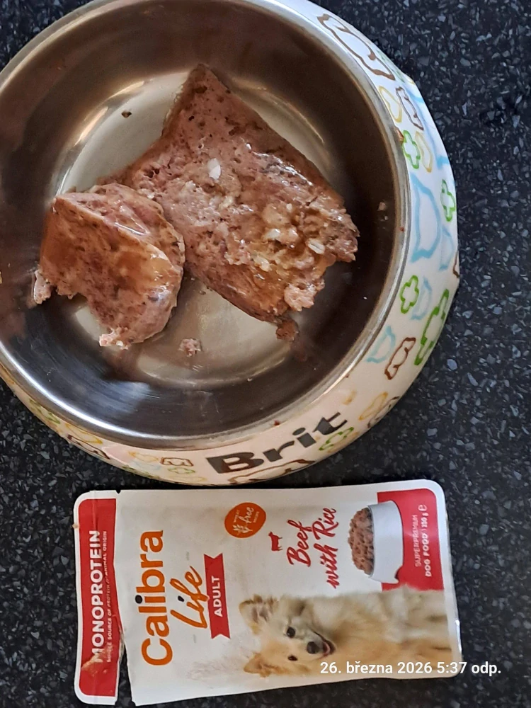 Calibra Dog Life kapsička pro psy hovězí 150 g
