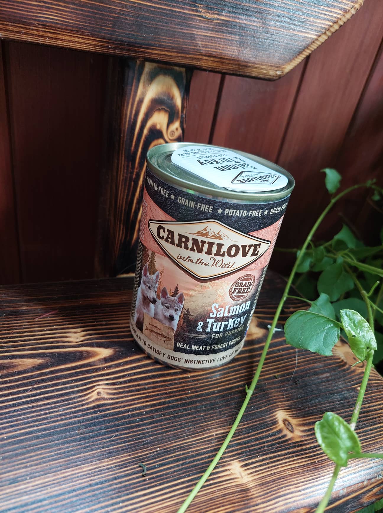 Carnilove Wild Meat konzerva pro štěňata losos, krůta 400 g