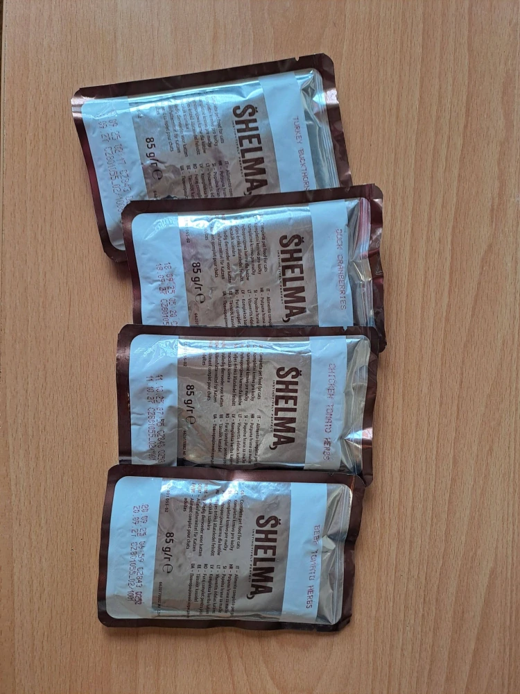 Shelma Cat kapsička pro kočky s krůtou a rakytníkem 85 g