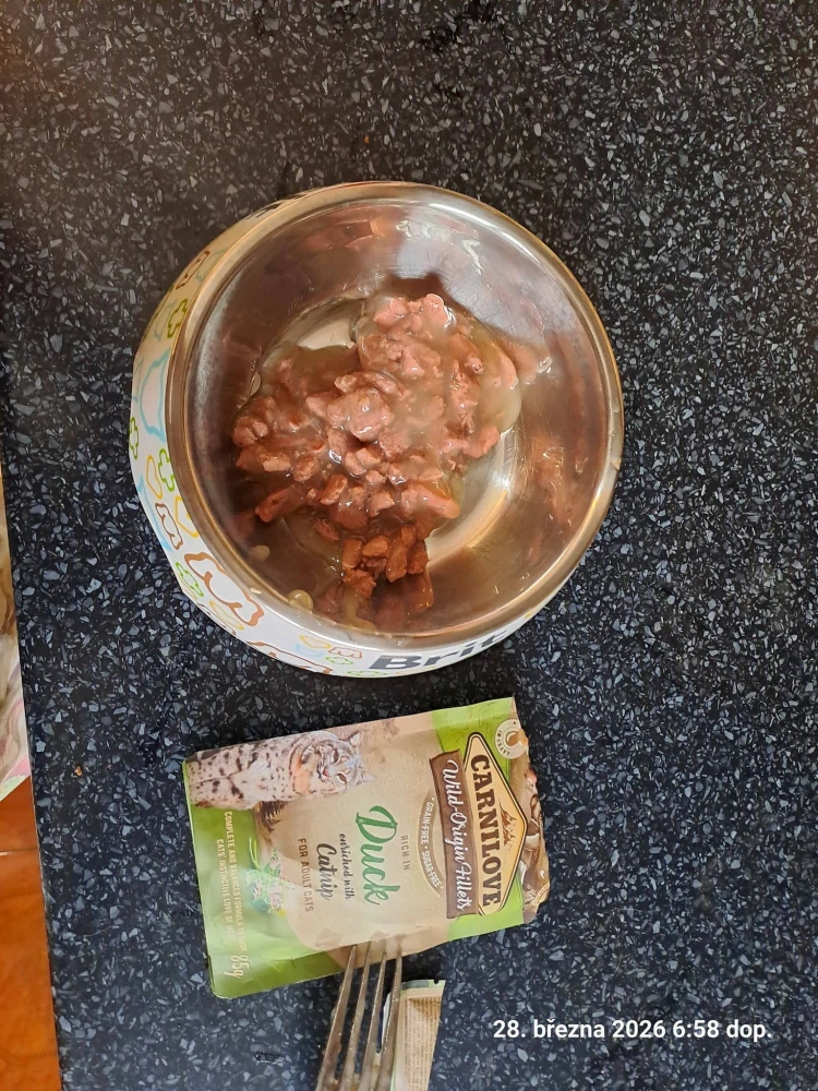 Carnilove Cat kapsička pro dospělé kočky s kachnou a šantou 85 g