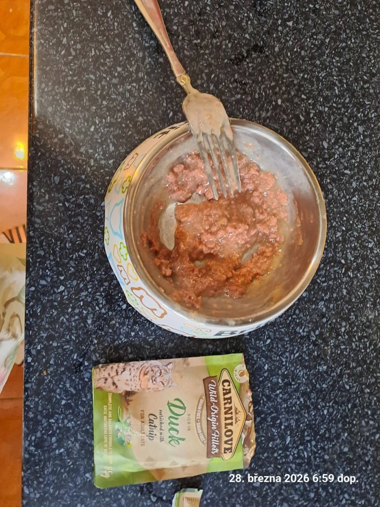 Carnilove Cat kapsička pro dospělé kočky s kachnou a šantou 85 g