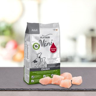 Platinum Mini Adult granule pro psy kuřecí 900 g